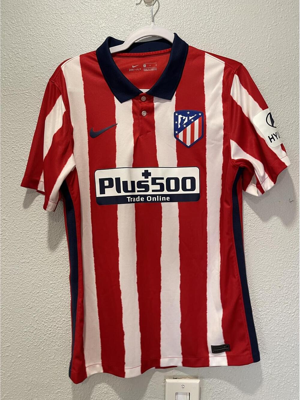 Nike Atletico Madrid 2021-2022 Home Soccer Jersey Medium